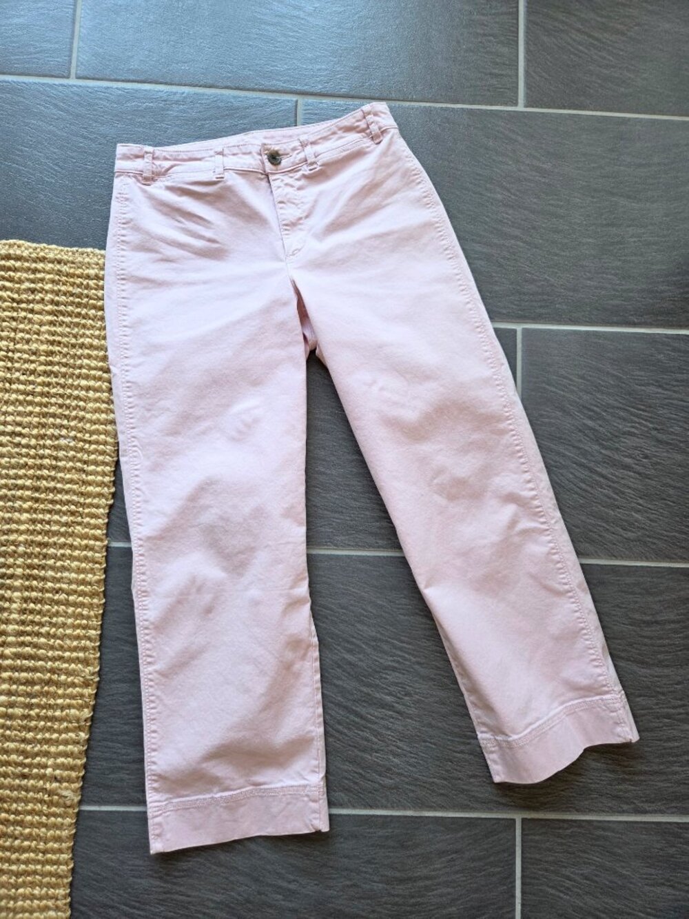 Old Navy Pink Elephant Ankle Crop Wide Leg Chino Pants Women's 6 - Picture 9 of 16